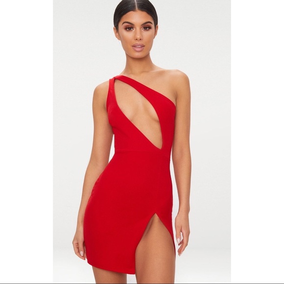 PrettyLittleThing Dresses & Skirts - Pretty Little Things One Shoulder Split Dress